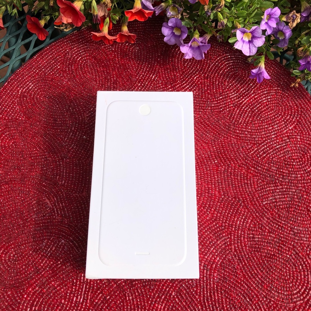 IPhone 6 Box - Picture 5 of 5